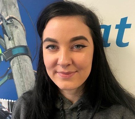 skillsdevscot's tweet photo. Rebecca Steele from @ArnoldClark shares what her #apprenticeship experience has been like for this month's SAAB Spotlight https://t.co/GPMtUJ2mni https://t.co/fV6hrzY0RZ