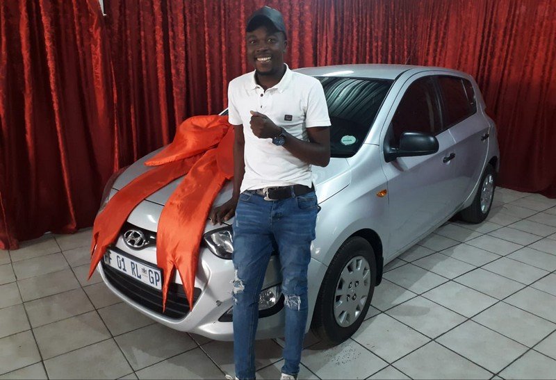 MotormanNigel's tweet image. With Mr. Netshiwani We Did A Whole Photoshoot Because He Couldn&apos;t Contain His Excitement Long Enough To Get A Good Shot! 

#Hyundai #i20 #DelightedClient #JoburgRaid #AskAMan #AskMeek #ThursdayThoughts #ThursdayMotivation #DeadlineDay #OkaeMolao #ClicksWomensDay #987Woman