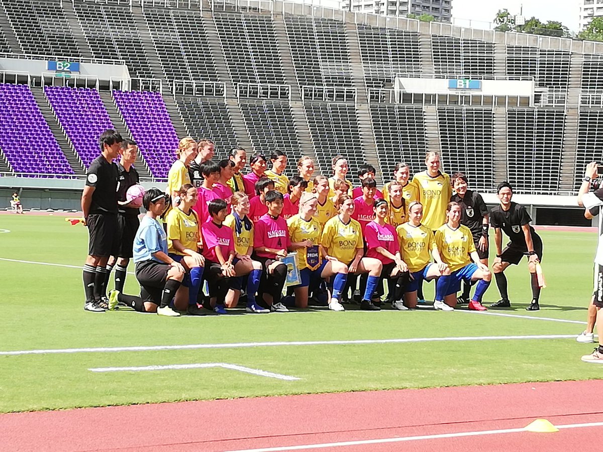 海星高校サッカー部女子 Peace Match 19 U16長崎県選抜 エディオンスタジアム広島 Vs Gold Coast United Fc 6 2 2 2 海星からは西山朋奈 山口唯沙 宮之原しおりがスタメンで出場しました