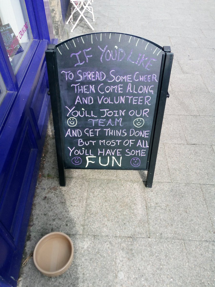 The poetic Tim in Bakewell attracting supporters with his verses 😁 great job.