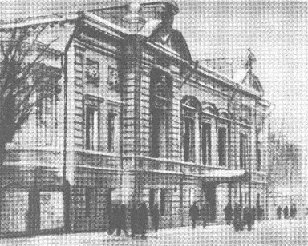 So from Aug 27-Sept 1 we'll be transforming the <a href="/SpaceArtsCentre/">The Space</a> into the #MoscowArtTheatre for brand new comedy #ChekhovInMoscow. Although to be fair there's not really much work to do, right? space.org.uk/event/chekhov-… #1897 #Russia #Theatre #chekhov