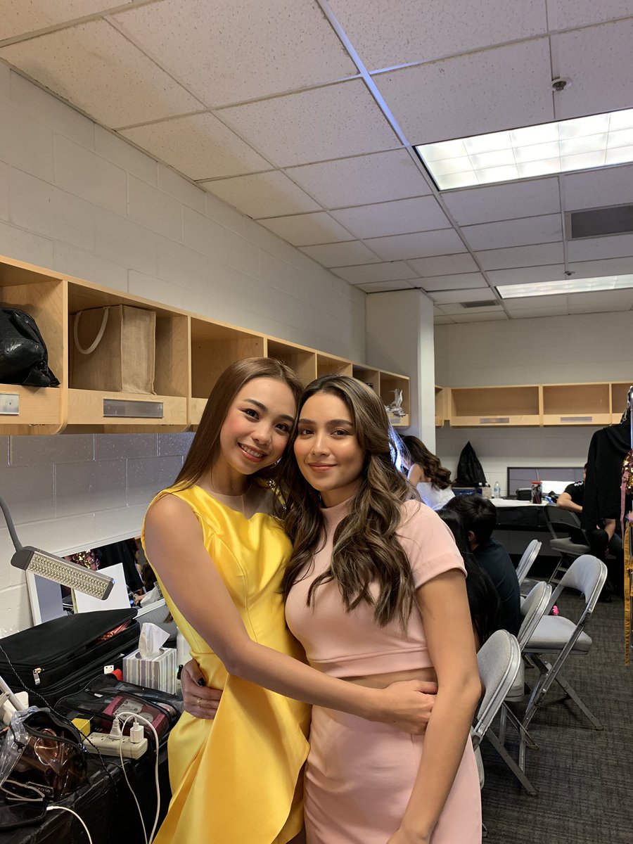 Johnvalle20's tweet photo. Magkasundo, nagtutulungan, magsayahin, magkatabi, para silang mag Ate. Sana tumagal at umusbong  pa ang pagiging nyung magkaibigan. #Queen x #Princess https://t.co/ifvIBmpLWh