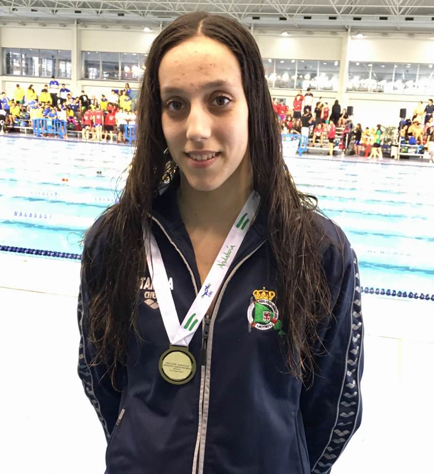 fanatacion's tweet photo. #Natación Los nadadores andaluces ponen un broche dorado a la campaña con 34 medallas, dos podios por clubs y 5 récords en el Nacional absoluto y júnior de Tarrasa https://t.co/QF9wReQZKy https://t.co/IUyIJYomFf
