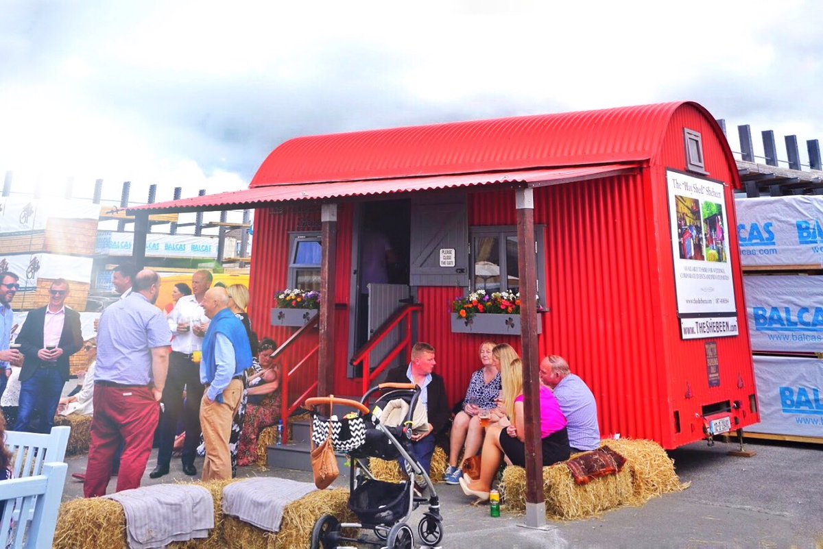 theshebeen's tweet photo. #ThrowbackThursday #tbt to last Monday week for the #brooks summer party for the launch of the #galwayraces 🐎 #theshebeen #ireland #galway https://t.co/HZflySZWY4
