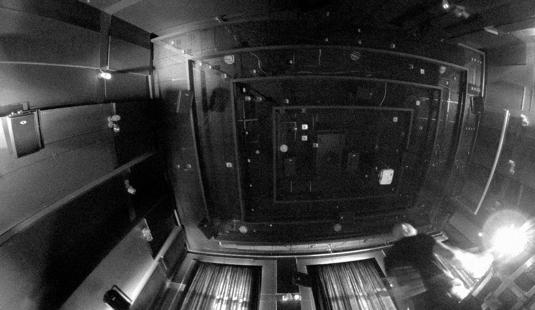 Pirms neilga laika bijām Lietuvas mūzikas akadēmijas, Mūzikas inovācijas centrā, kur ELVI testēja savu imersīvās skaņas koncertu. Bija ļoti iespaidīgi, tiekamies 26. un 27. septembrī, #BalticTrail <a href="/liepajalv/">Liepāja</a>! Vairāk info, ELVI komentārs un 360° video te:  diena.lv/raksts/kd/muzi…