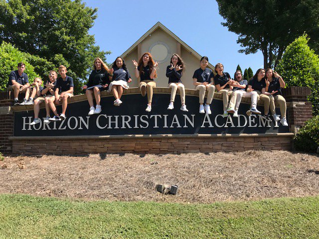 hcagawarriors's tweet photo. Freshman Warriors are the best! They are ready to take HCA by storm! #HCALife #HCAEveryday ππ https://t.co/NnjLuSL1Rm