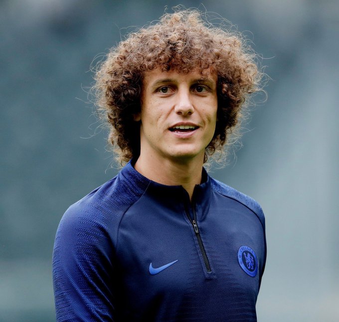 CFC_PL's tweet photo. Zachowanie Davida Luiza naprawdę trudno zrozumieć. Naprawdę szkoda, że w taki sposób opuszcza klub, który podobno kocha i który teraz go potrzebuje.
#Chelsea #DavidLuiz #kanałangielski https://t.co/5edyKkIaf1