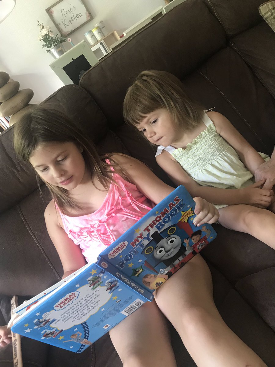 SarahESchafer's tweet photo. Checkout sweet Elizabeth from WLE reading to her cousin while on vacation in ๐ฉ๐ชGermany! Thatโs the great thing about books... you can share them anywhere ๐ ๐ ๐บ Share your last summertime reading pictures! โ๏ธ ๐ #WLESummerReads @HCPSWaldenLake https://t.co/BV8aysqH2B