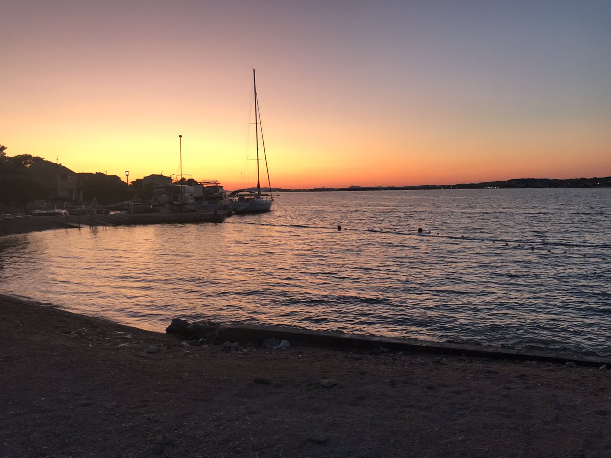 WGords's tweet image. Croatia has been stunning, truly stunning, but now the bandwagon roles on and into Italy for the next 10 days #dubrovniktobariferry #nosurrendertomnd #notgoingdownwithoutafight
