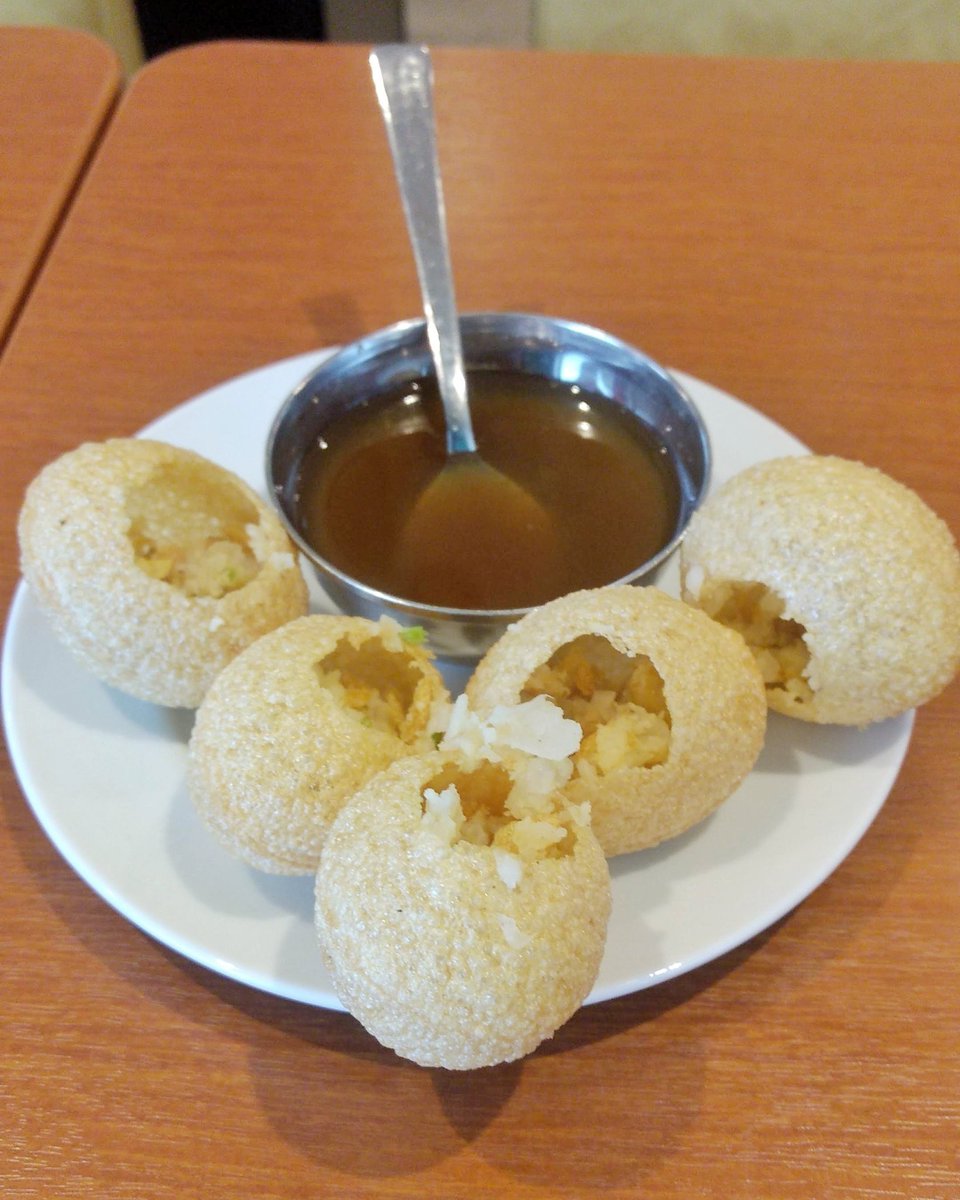 filippo_1973's tweet photo. 🍛
#いつかのランチ #ニルワナムセンター北店
#ランチビュッフェ
#nirvanam #インド料理
#センター北 #ニルワナム
#カレー #curry
#ランチ #お昼ごはん
#スマホ写真部 #androidgraphy
#おいしい写真研究会
#くいしんぼ倶楽部
#カレーダンニャバード
#thankscurry
https://t.co/0oX9hfrL54 https://t.co/3qsZkvCCfM