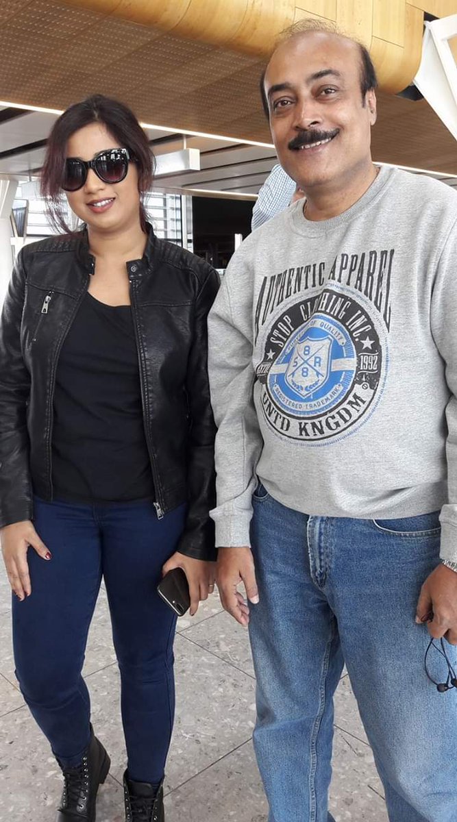 SonaSsg's tweet photo. Wishing you to d amazing musical man & the Violinst #Abhijit da, A very happy birthday๐ from the whole entire #SGfamily.๐
Your musical journey with d Queen @shreyaghoshal gifted us so many beautiful memories instilled #USTour2017 with Symphony.Have a great musical year ahead.๐ https://t.co/ccH6GyrLvk