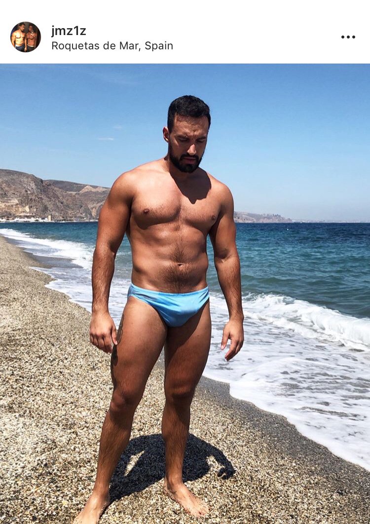 eroXzone's tweet photo. #picoftheday #guysofinstagram #boysofinstagram #menofinstagram #hotboys #hotmen #hotguys #guysofig #boysofig #menofig #hotboy #hotguy #bigbulge #bulge #gaybulge #bulgegay #speedo https://t.co/a9e6Ph0ydv