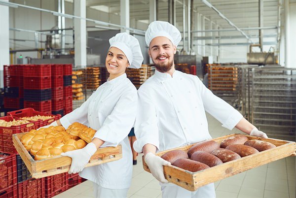 FlynthBreda's tweet photo. ADVIES BIJ OVERNAME BAKKERIJ. Het aantal ondernemers dat zijn #bakkerij van de hand wil doen neemt de komende jaren naar verwachting toe. Lees verder: https://t.co/N29krIJLhY Zoekt u een geschikte opvolger? Of wilt u juist #investeren / #uitbreiden? 088-236 8110 / Breda@flynth.nl https://t.co/aJvelDHolL