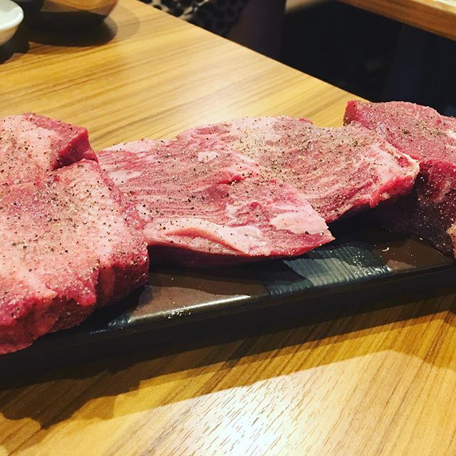 youtalk's tweet image. ぶ厚い3兄弟で #ROS2ではじめよう レビュアーの2人と打ち上げしてます㊗️幸せ〜✨ instagram.com/p/B05kequjXTS/