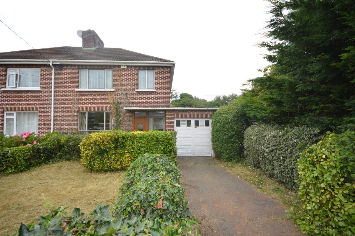 Flynnassoc's tweet photo. 24 Glenaulin Park, Chapelizod, Dublin 20 #newtomarket #opportunity #riverliffey #familyhome https://t.co/oGf64rjEuh @MyHomeProperty https://t.co/pqDzWmYWQw