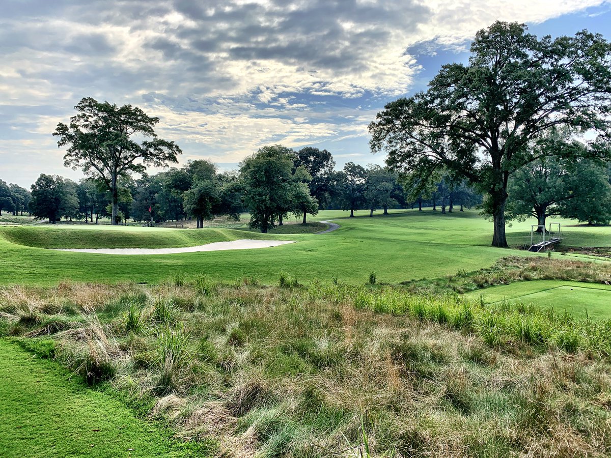 LeePaceTweet's tweet photo. Another challenging day Wednesday setting up photos from Bob Donnan for forthcoming #goodwalks book and the obligatory research (cough cough) afterward. What a setting at Charlotte Country Club, a vintage Donald Ross design. https://t.co/yGKNF0BUks