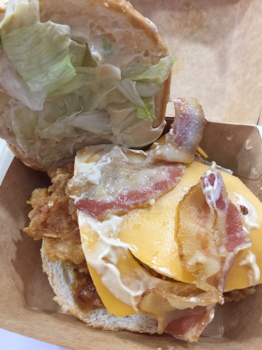 caidiva's tweet photo. @KFCPhilippines Baconized Zinger https://t.co/r6AlWqN0Oc
