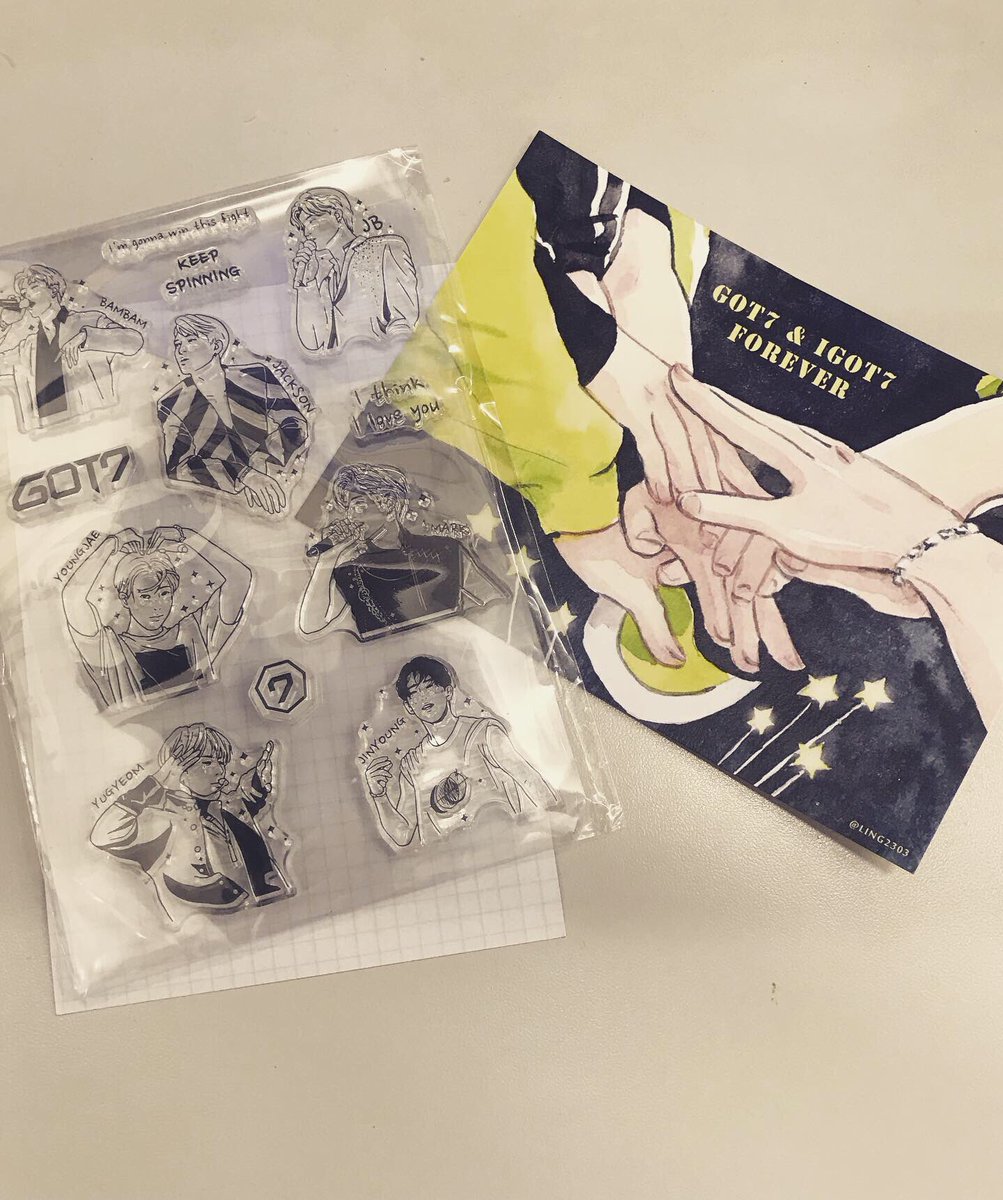 LING2303's tweet photo. GOT7 Keep Spinning 2019 world tour in Hong Kong
Free giveaway 💚

31/8/2019（sat)
水晶印章clear stamp+postcard 
數量：77set

領取方法：請顯示當日門票即可。

派發地點和時間當日請留意 Twitter or ig story 💚
@GOT7Official 

#GOT7 #igot7hk #got7eclipse #got7keepspinningworldtour2019 https://t.co/0XrRFCRtVM