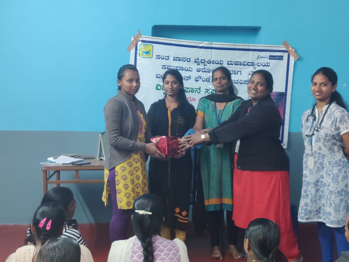 Biocon_FDN's tweet photo. Doctors from Dept. of Community Health, St John's Medical college & healthcare workers from #BioconFoundation conducted a quiz competition and awareness session on importance of #breastfeeding for postnatal mothers in Old Cement line Anganwadi in Austin town. #EngagedForImpact https://t.co/xmXhUABd1t