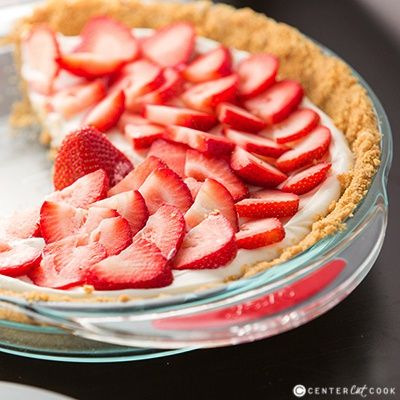 CenterCutCook's tweet image. Strawberries and Cream Pie: centercutcook.com/strawberries-a… #food #recipes #desserts #pies #pastries