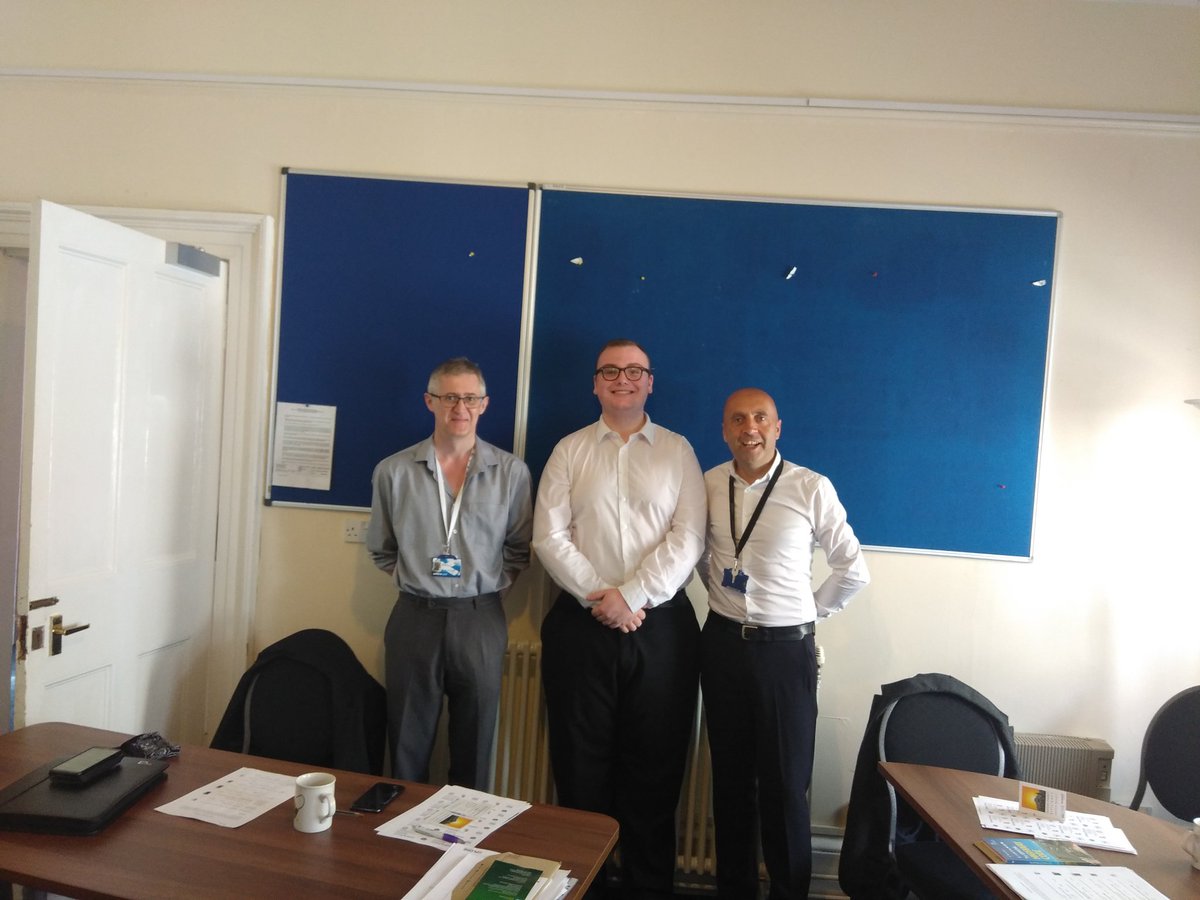 DundeeEmploy's tweet photo. Final 2 days of Bus Driver Academy in #partnership with @XploreDundee. Today the guys have mock interviews. They all have achieved actual job interviews next week 👏👏👏. Well done you will all smash it #esif #getdundeeworking https://t.co/lHgvds08J4
