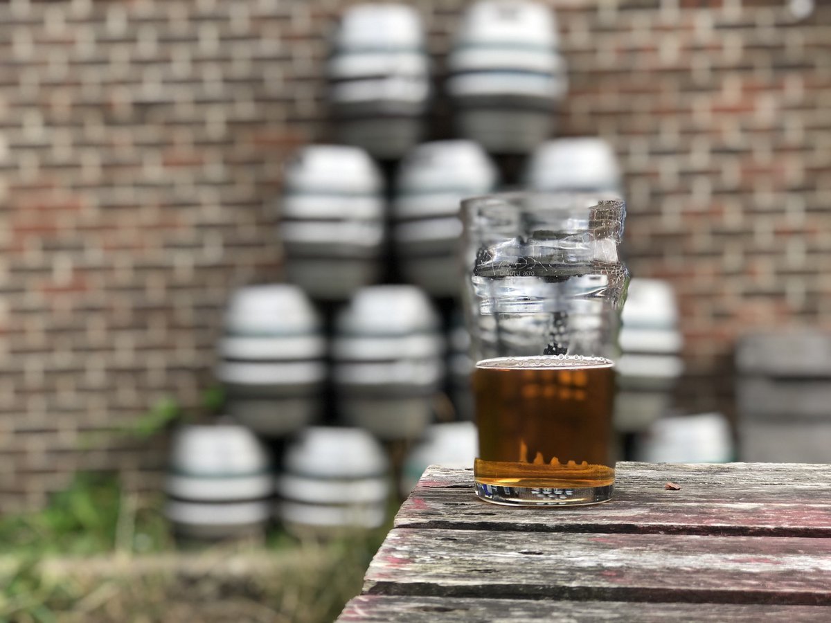 First full day in U.K. enjoying a pint of Shere Drop - the Great British Beer Festival’s Champion Beer at the <a href="/SurreyHillsBrew/">Surrey Hills Brewery</a>. This ale alone was worth the 30 hours of travel!