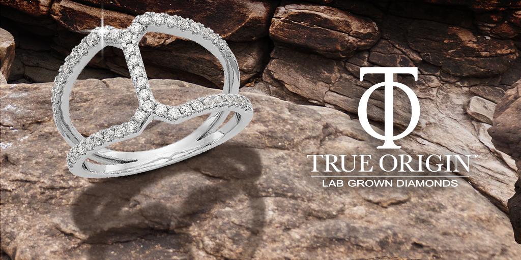 TrueOriginLab's tweet photo. Now, THIS is a statement ring: This True Origin® fashion ring features ½ carat of VS/SI colorless lab grown diamonds surrounded by 14k white gold. Love your Choice! > https://t.co/CeI188tgRP #LabGrownDiamond #DiamondRing  ⠀ https://t.co/OKUIfee17z
