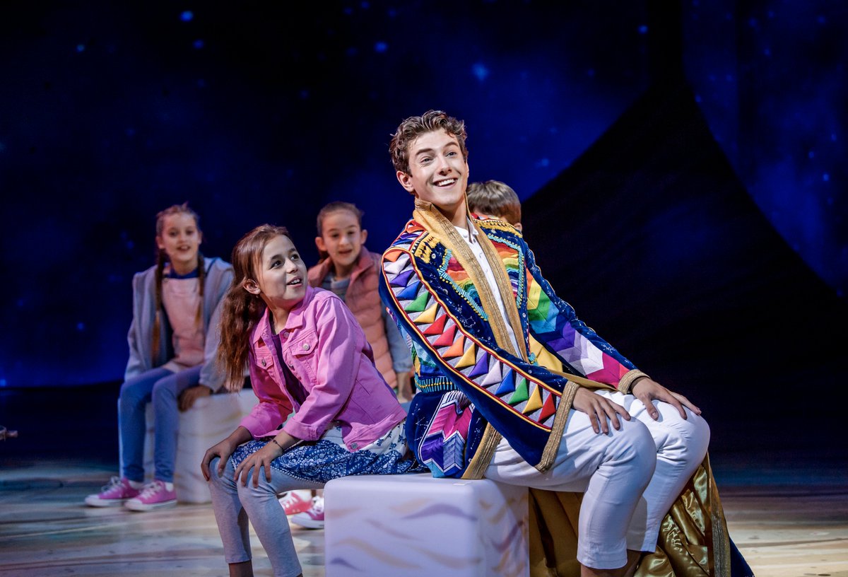 JosephMusical's tweet image. We are so proud and thrilled to see @jacyarrow nominated for not one, but TWO awards @TheStage Debut Awards 2019! Jac, you really are a walking work of art. 🤩🌟🌈

Vote for Jac in 'The Joe Allen Best West End Debut' Award here: bit.ly/33iaWPm 

#GoGoGoJac