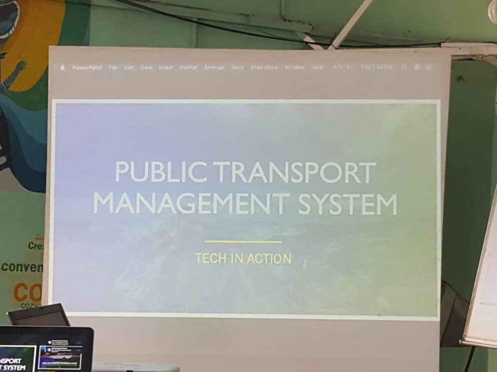 sensihub1's tweet photo. Tech in Action presenting on public bus transport management system, they developed a centralized management system to monitor and regulate transportation and also give road routes to the public.
#DSTI #MoTA #worldbank #gfdrr #Sensitechhub #urbanmobilityhack https://t.co/MSEzuao8RK