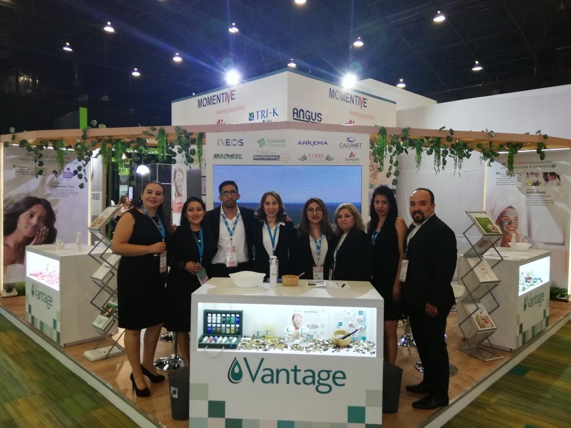 Vantage_Grp's tweet photo. The Vantage team at @ExpoCosmeticaMX! Stop by and visit us today at booth 220, 221 and 306. https://t.co/XsWrVU2rN3