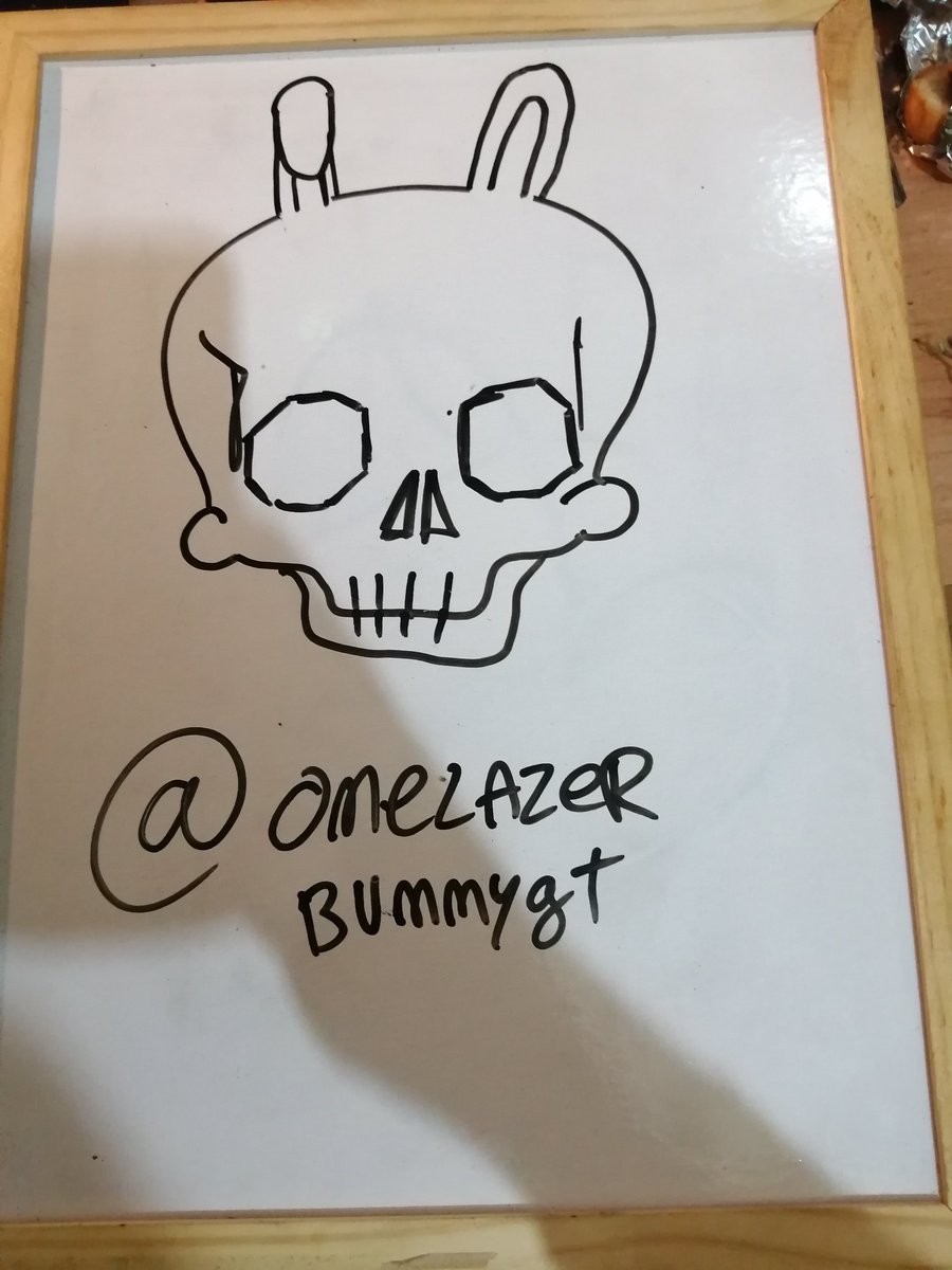 tules420's tweet photo. Viciados y Viciadas
Aquí dejo los dibujos canjeados con los puntos de el canal!! @el_midian @tavivaseli onelazerbunny,
No olvidéis que con 1000T-points podéis pedir vuestro dibujo!!
El primero del stream es gratis!!! https://t.co/dJDXE634ny https://t.co/BSc4eymueW