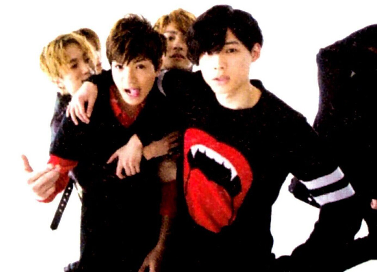 1113st__amu's tweet photo. ねぇ。B.I.がさ、みんなデビューしたよ。どうしよう、めちゃくちゃ感動する。風磨も健人も絶対泣いてるよ。共演が楽しみすぎて今からわくわくしてる。
そして、ゆごほくがずっと一緒にいる嬉しさ。ありがとう。変わらず隣にいてくれてほんとありがとう。
#SixTONES #髙地優吾 #松村北斗 #ゆごほく https://t.co/iN4d2HBQrI