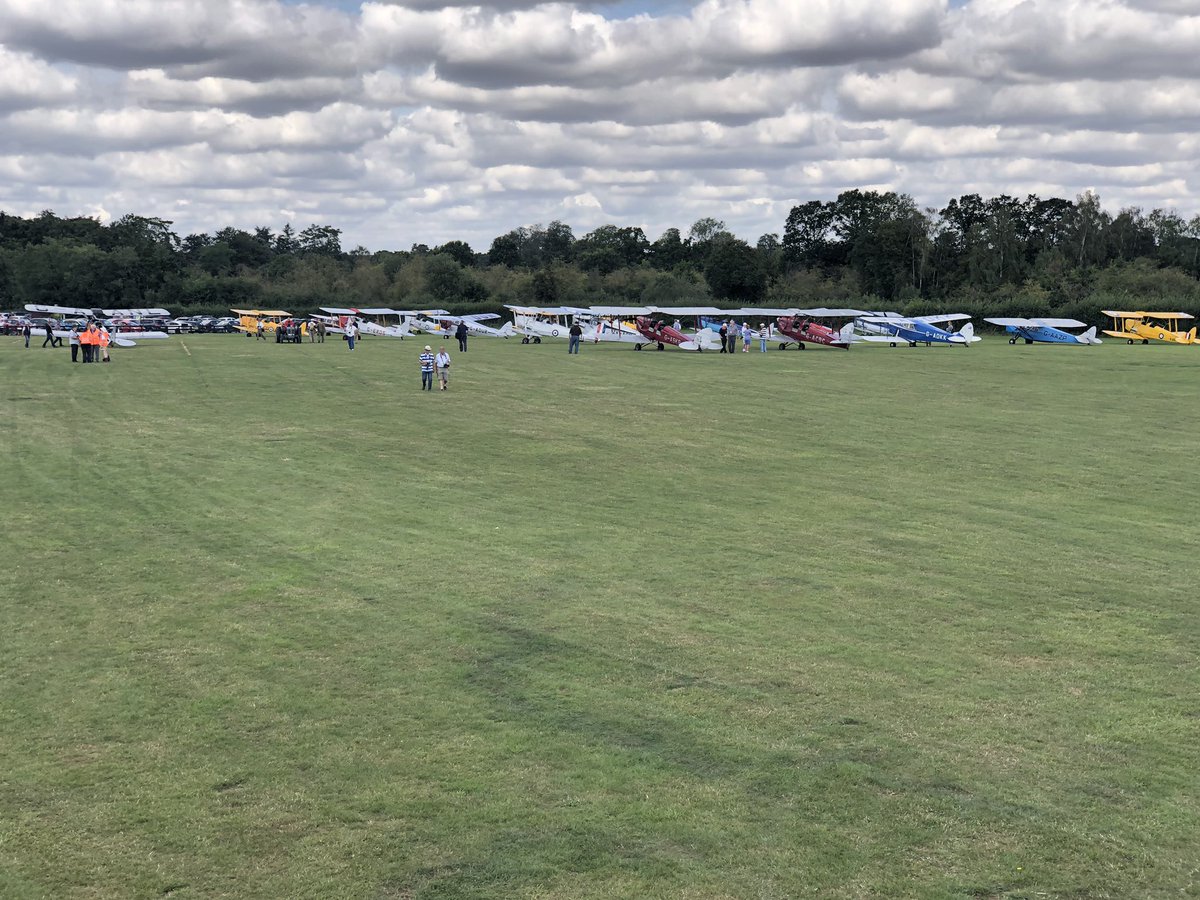 mothrallies's tweet photo. Filling up nicely! Mothing at #OldWarden @Shuttleworth_OW https://t.co/RyUsLs55zg