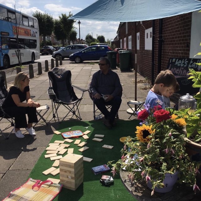 GrapevineMel's tweet photo. Creating connections with people, spaces &amp; places in really creative ways. Here’s the 1st  #Coventry #parklet there will be more popping up around city to host conversations about #isolation #connectedness #Ideas #passions and #movementbuilding #connectingforgoodcov #socialaction https://t.co/VUpt6dNAZG