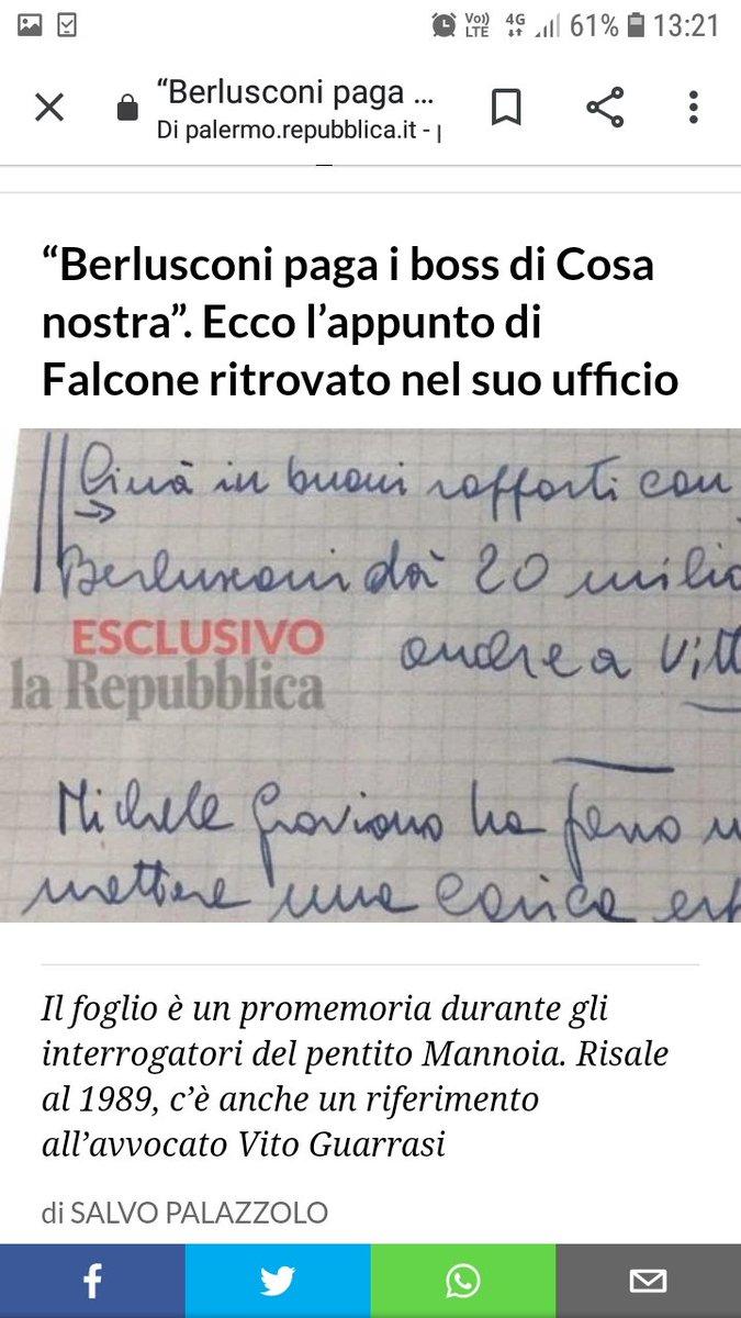 Ilviailvia's tweet photo. Per andare ad Arcore e parlare di mafia , ci vogliono le palle.
quelle che #CapitanFuffa non ha , piuttosto invoca Maria , sia mai che qualche "fedele" si svegli . https://t.co/jeb9OefSnG