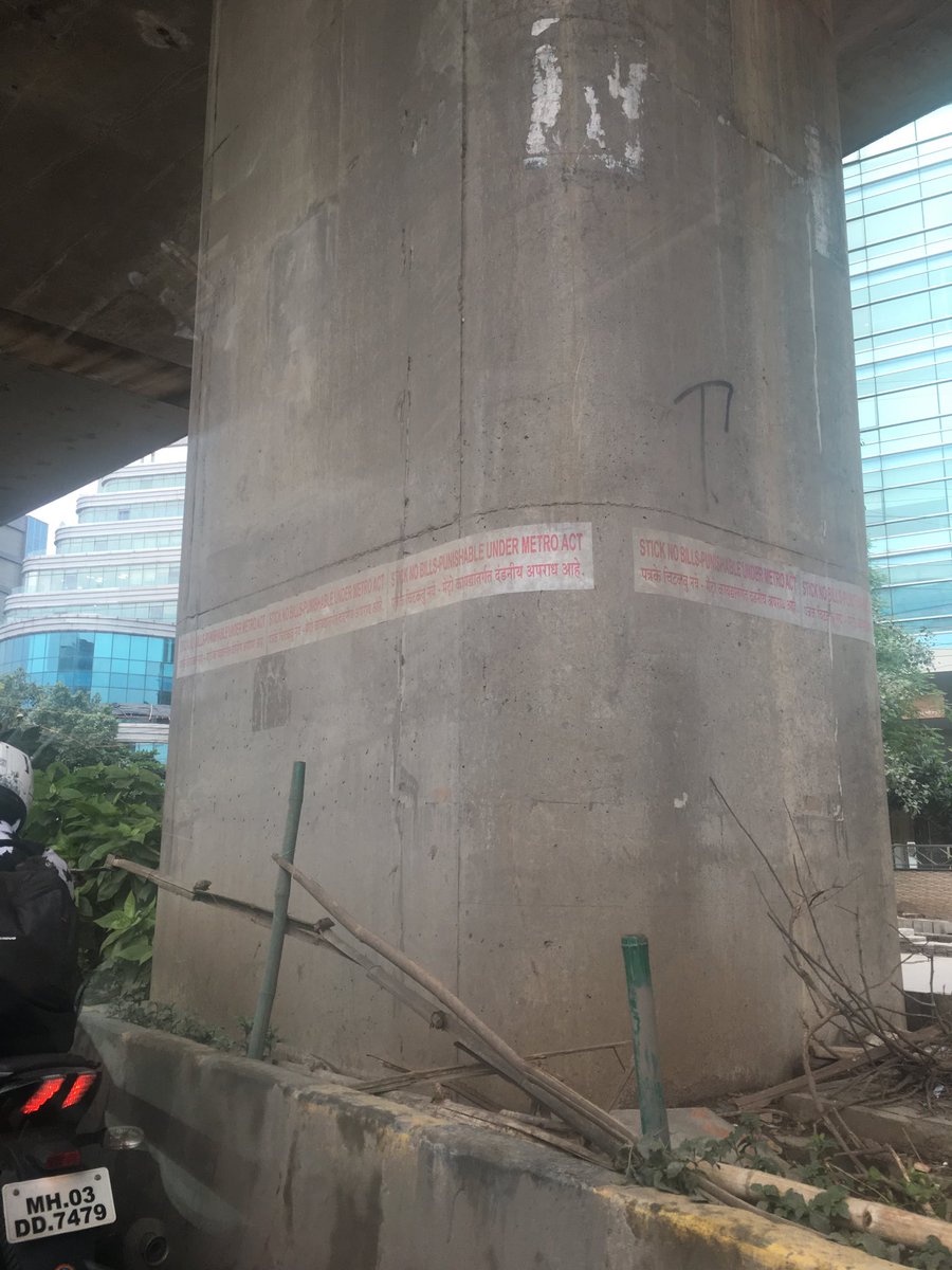 ssuresh306's tweet photo. ⁦@THChennai⁩ ⁦@ChennaiTimesTOI⁩ ⁦@TOIChennai⁩ ⁦@ChennaiMetRail⁩ ⁦@chennaicorp⁩ ⁦@TNChiefminister⁩ if Mumbai can keep its metro pillars clean with this act and poster why is Chennai metro pillars filled with posters ? https://t.co/hkKNvrAHcu