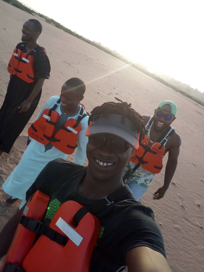 Geeftorious's tweet image. Its Genuine Smiles All Day With The Bros! #KnowYourLevel #TBT.