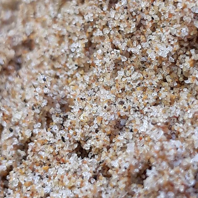 AnnaCasamitjana's tweet photo. 🔍 #sorra #físicaiquímica #FcaQca #mescles #mesclesheterogènies #sal #silicats https://t.co/PnoqP0FVeo https://t.co/zhi9XpnWvi