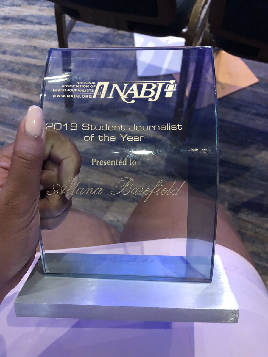 XulaMassComm's tweet image. We salute the 2019 @NABJ Student Journalist of the Year, our very own @allanabarefield. We know here at @XulaMassComm &amp;amp; @XULA1925 how talented and dedicated she is to her craft. Allana is a light &amp;amp; inspiration and we celebrate her and cheer on her future success!