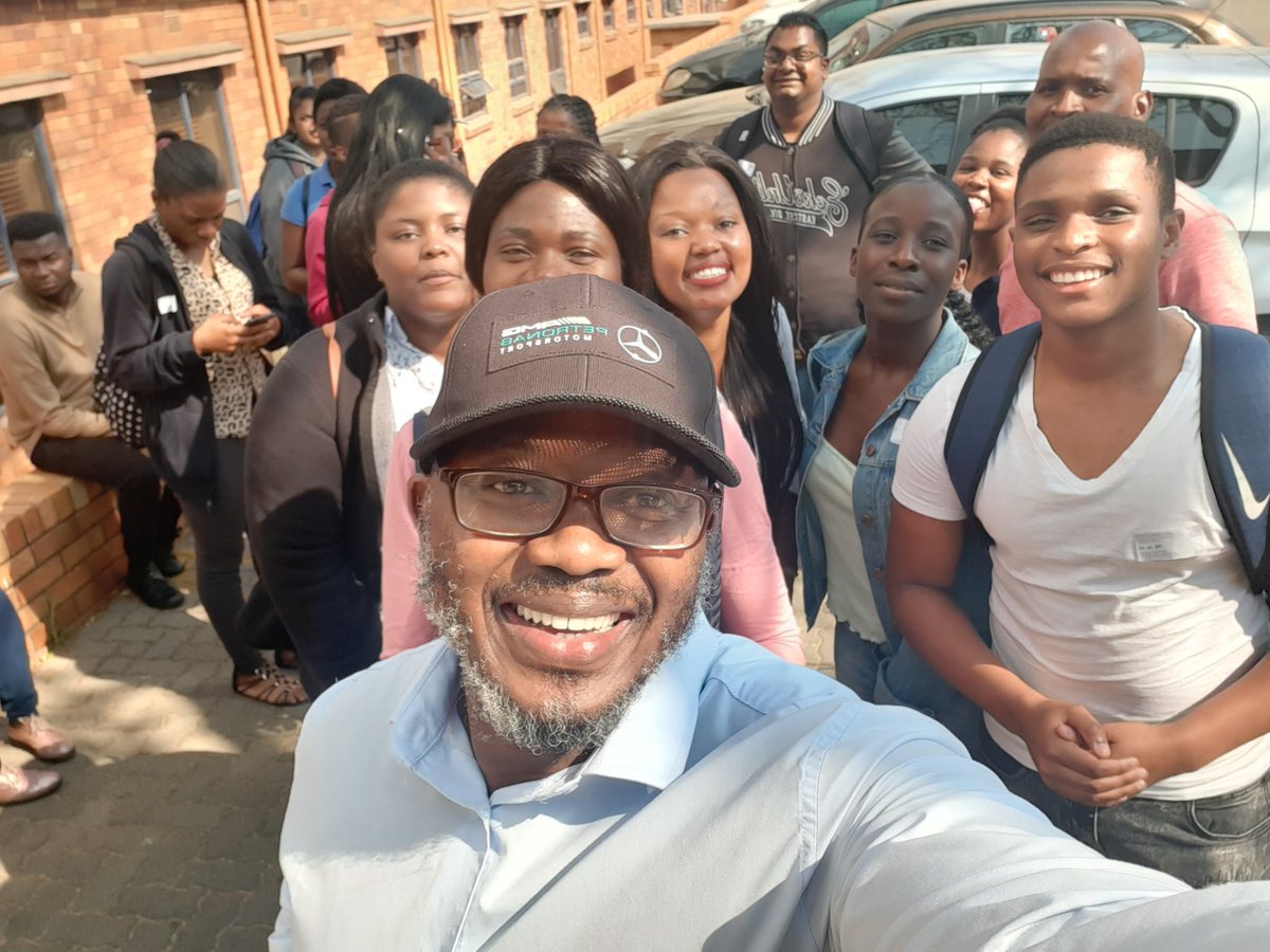 nkala_BA_MGI's tweet image. @Pearson_ZAR we had very informative visit #Forensicsciencelaboratory visit @SAPoliceService