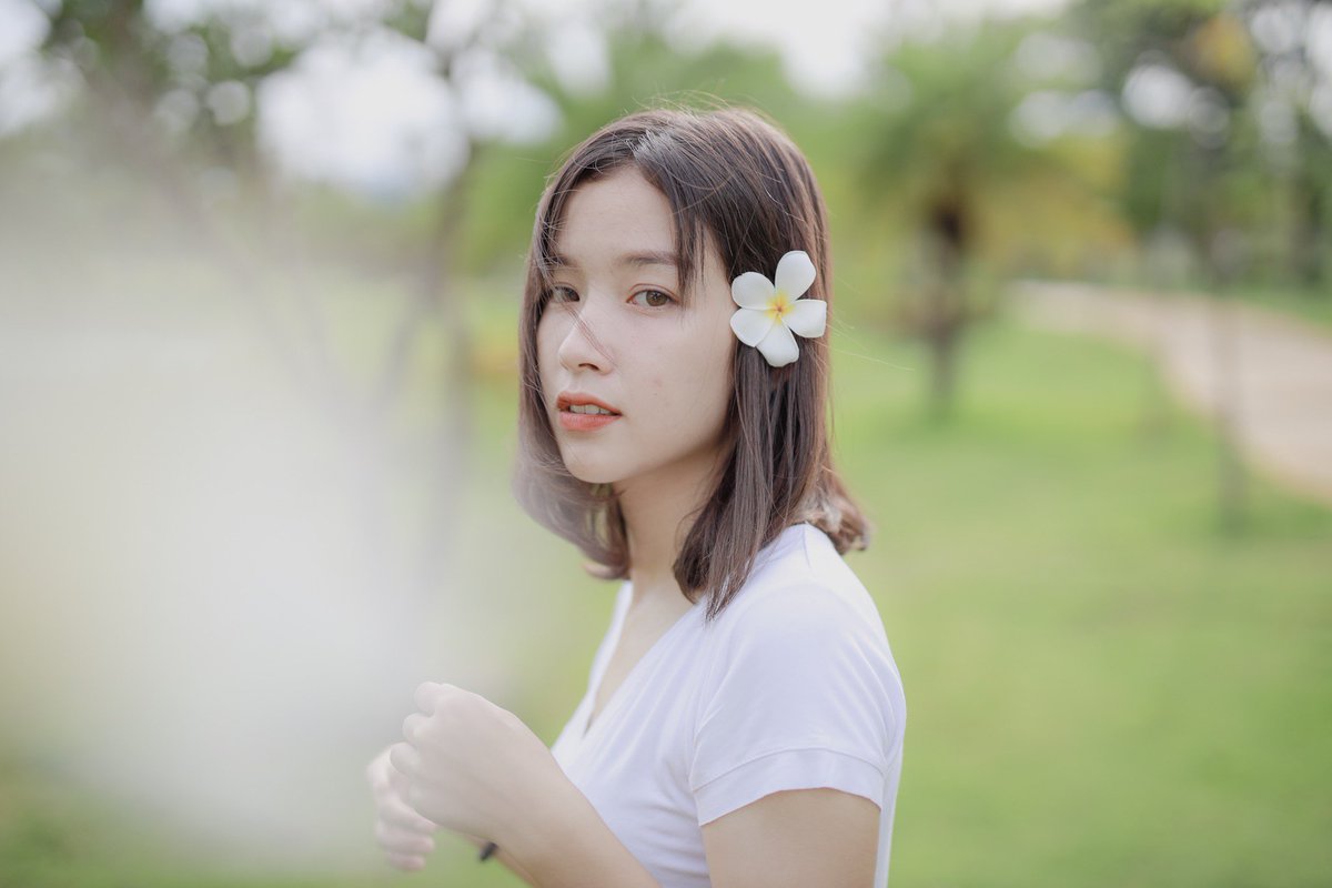 max18club's tweet photo. แจกพรีเซ็ตแต่งรูปโทนคลีน สูตรปี 2017
สำหรับ Lightroom มือถือ
> https://t.co/PfHgNjVlup
ให้โทนสีตุ่นๆ ใช้แต่งรูปได้ทุกแนว หลักๆคือทำให้ภาพสว่างอย่างมีสไตล์
#magnumx #สอนแต่งรูป #สอนคุมโทน #แจกพรีเซ็ต #lightroom #lightroompresets #portraits https://t.co/CGth9qSa8L