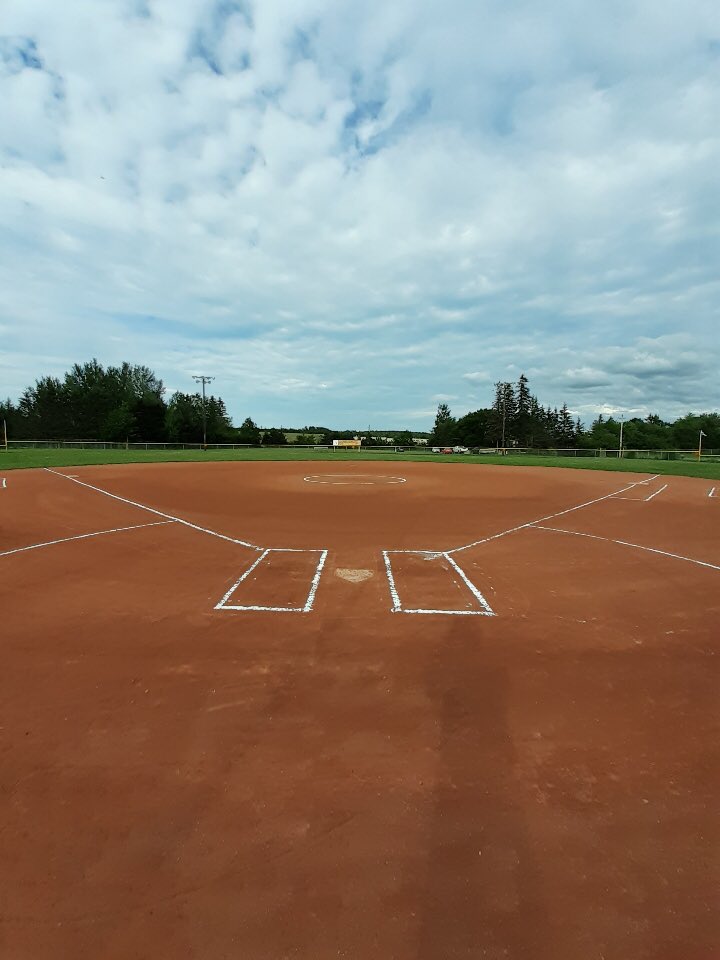 framer2244's tweet photo. Canโt wait to play at this beautiful ballpark tonight!! Doesnโt get any better than Elk Park #shootersfastpitch #tailgatesdown https://t.co/gSjOdovYEl