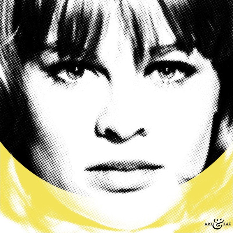 Sixties 'It'-girl & icon Julie Christie is in the film 'The Fast Lady' with Stanley Baxter & James Robertson Justice at 2.30pm on @TalkingPicsTV 

artandhue.com/julie 

#JulieChristie #Darling #BillyLiar #TheFastLady