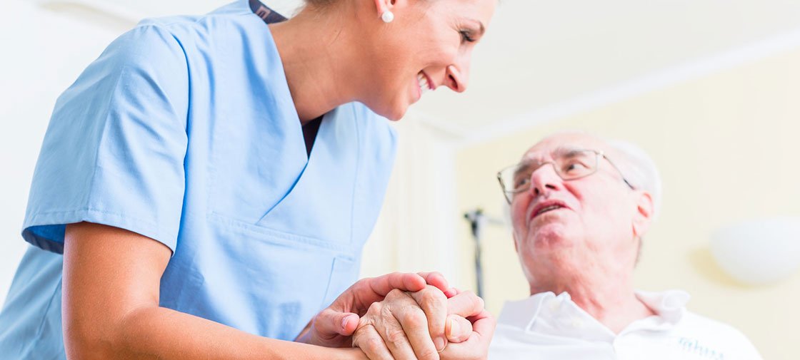 hwcaregivers's tweet photo. Your caregiver isn’t a stranger; they are a future friend. Learn how to build that relationship together. #inhomecare https://t.co/HnXqTDlVjX https://t.co/6QF3IeB4pC