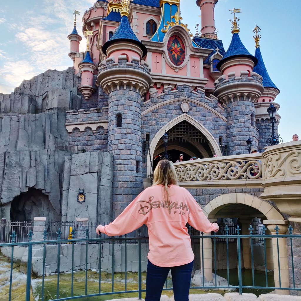 KatieClogs's tweet photo. 🍭🌸🐖spirit jersey love🐖🌸🍭 https://t.co/vlGMcH7jS2