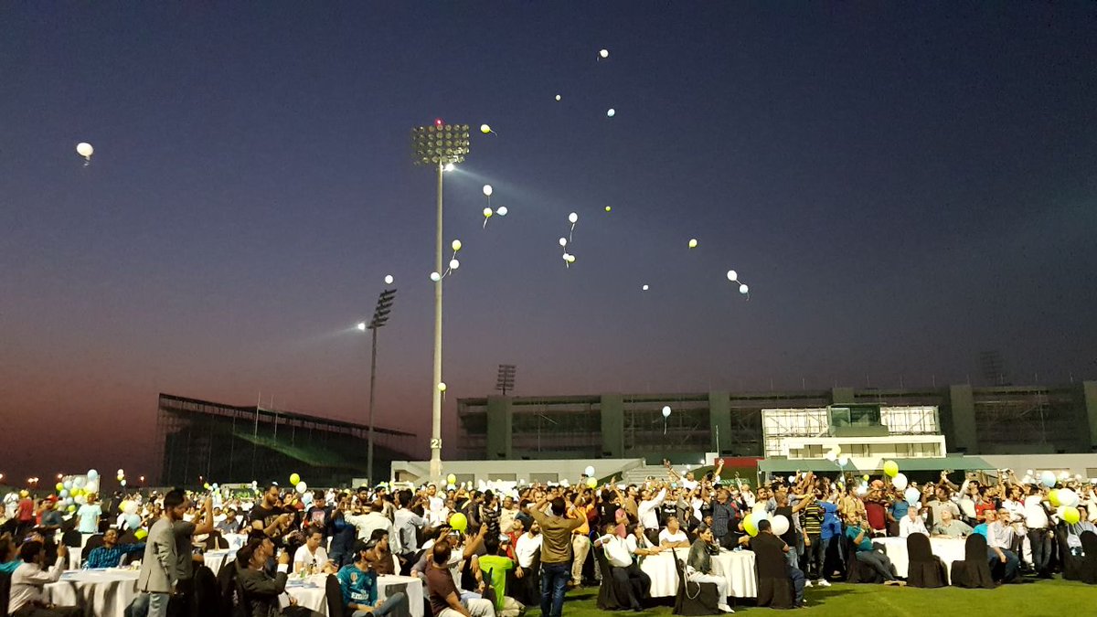 SevensStadium's tweet image. #TBT to the 'Biggest Ever Staff Party' hosted by dnata last year on Pitch 2. 6,674 dnata colleagues attended two staff parties on separate nights which featured live entertainment and catering from Emirates Flight Catering #BESP #staffparty #thesevens