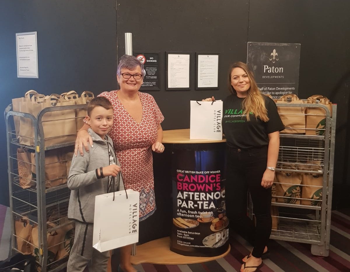 Huge thanks to <a href="/Village_Hotels/">Village Hotels</a> in #Swansea for donating so many lunches to help with our #KidsLunchClubs. 

Your support has been amazing and I'm so grateful for everything you've done to help! The whole community really is working together.