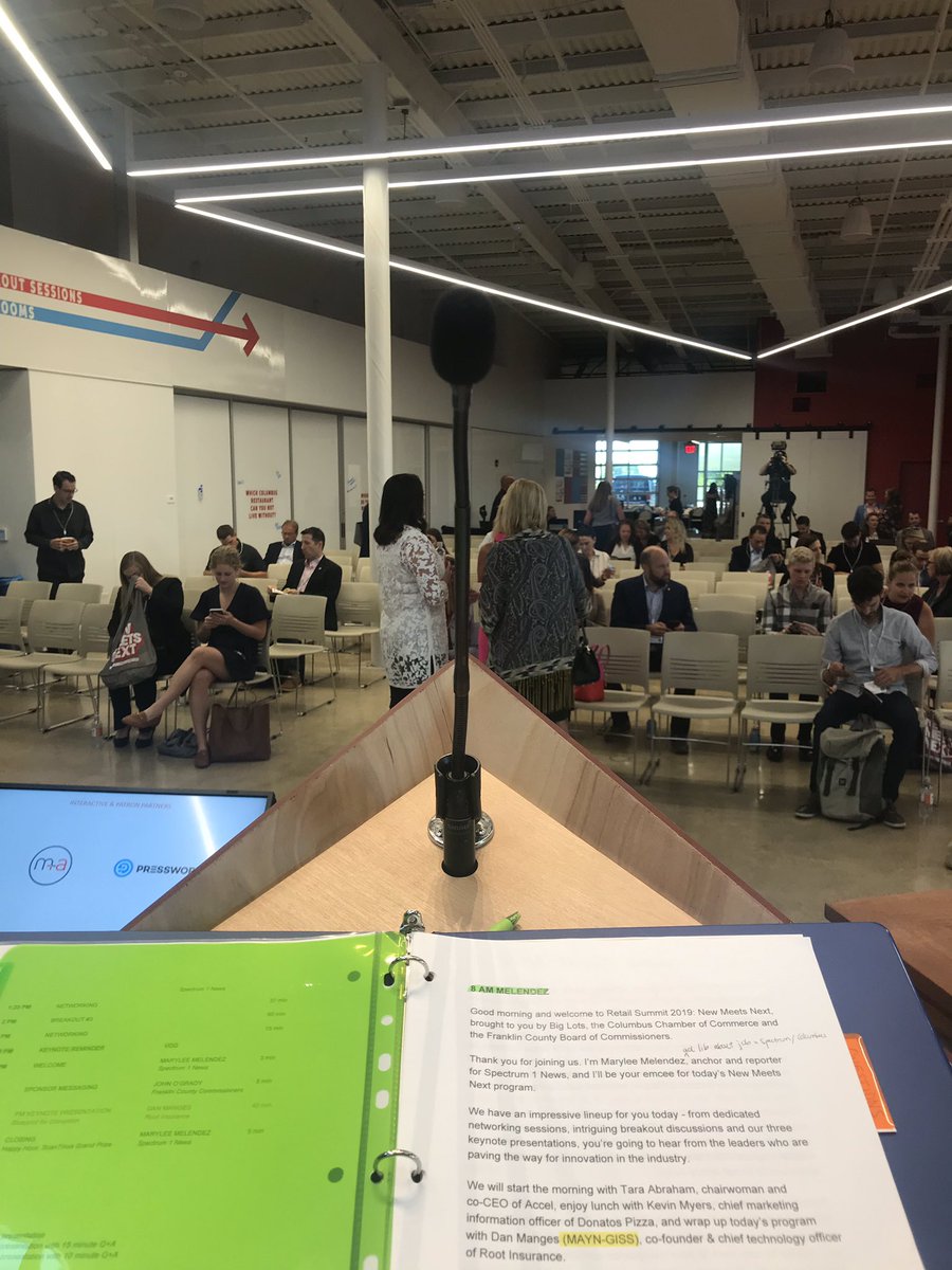 mleemelendez's tweet photo. Good morning! Getting ready to emcee #RetailSummit2019. A great group of key note speakers and attendees joining us today! #newmeetsnext @SpectrumNews1OH https://t.co/9Ubo1Nwzmt