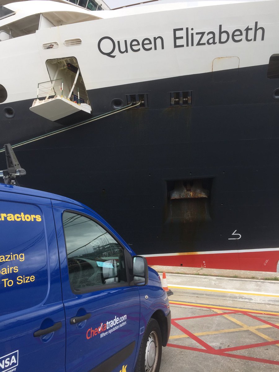 ridonglass's tweet photo. Queen Elizabeth visit today, works completed now off to do some other works. https://t.co/ykL83DtMV1