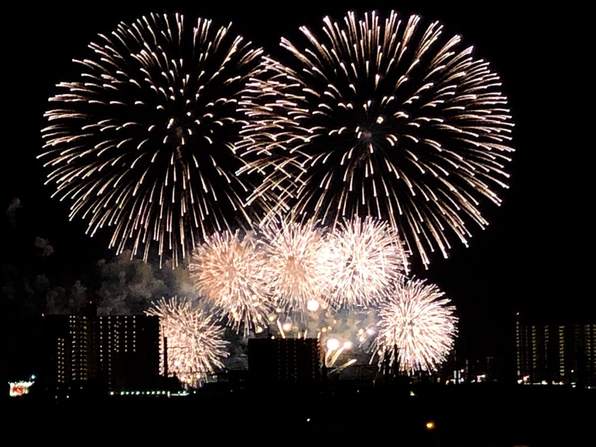 花火大会、今年も家から見てた 